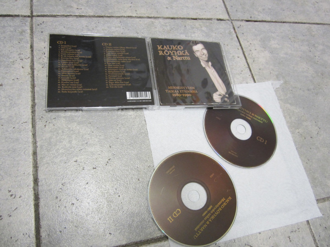 Kauko Röyhkä & Narttu - Menneisyyden taikaa etsimässä 2CD