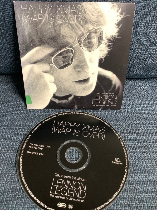 JOHN LENNON:HAPPY XMAS (WAR IS OVER) BEATLES (PROMO)