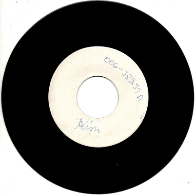 KISU: Onnestain On Puolet Sinun / Maaliskuun 6. koelevy! 7"