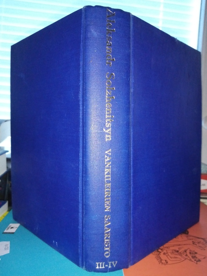 Solzhenitsyn :  VANKILEIRIEN SAARISTO III-IV ( SIS POSTIKULU