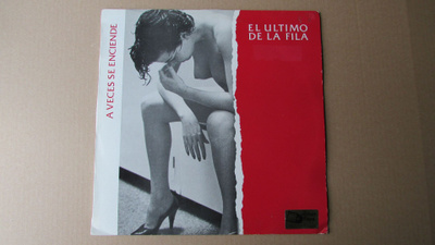 El Ultimo De La Fila* – A Veces Se Enciende (cheesecake LP)