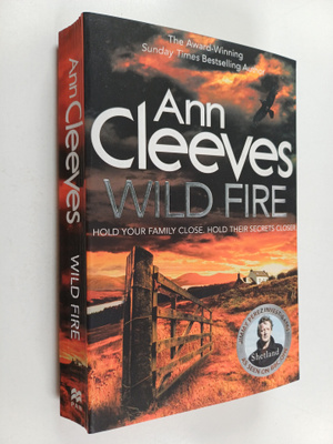 Ann Cleeves : Wild fire