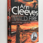 Ann Cleeves : Wild fire - pikkukuva 1