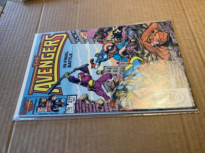 MARVEL AVENGERS 277/1986 HYVÄ