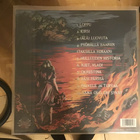 Huora älä luovuta LP - pikkukuva 2