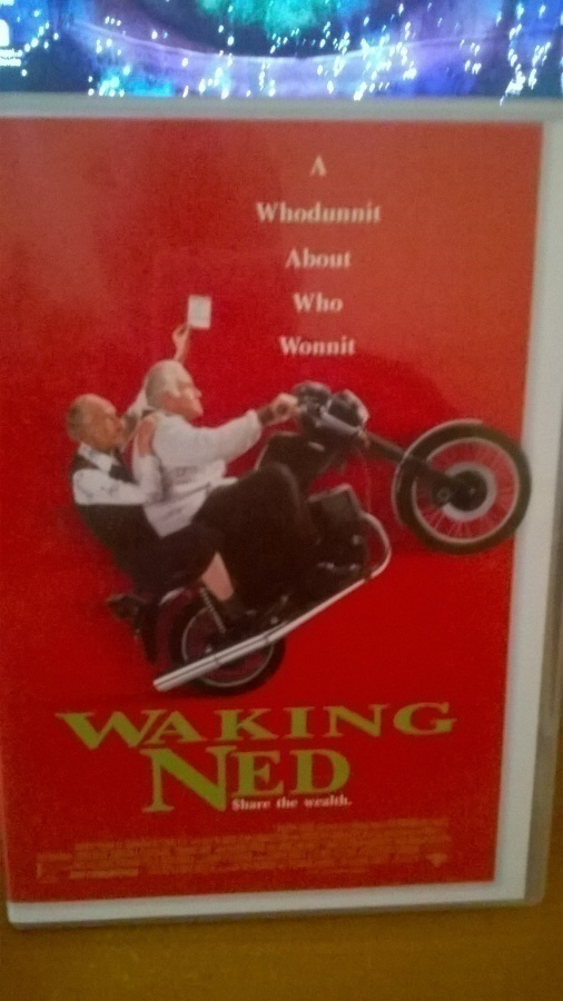 Waking Ned - Lottovoittaja Ned (Britti komedia v.1998)