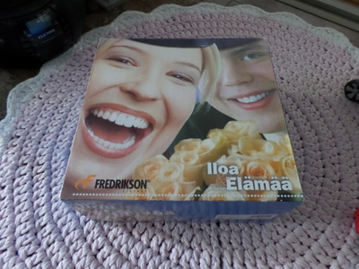 Fredrikson ylioppilaslakki. Koko 57.