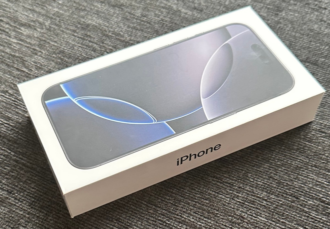 Apple iPhone 16 Pro Black Titanium 256Gb tyhjä myyntipakkaus