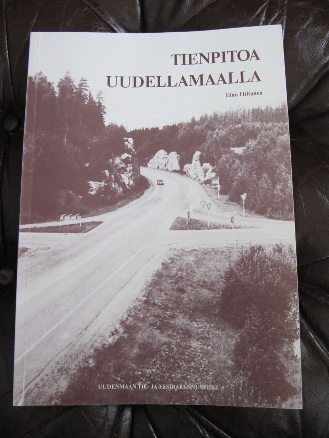 Tienpitoa Uudellamaalla - Eino Hiltunen p.1987