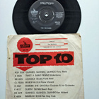 The Ventures; Ginchy ja Lullaby of The Leaves - pikkukuva 2