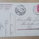 Nuori leidi paimenessa, ylittää puroa kiviä pitkin p. 1908 - pikkukuva 2