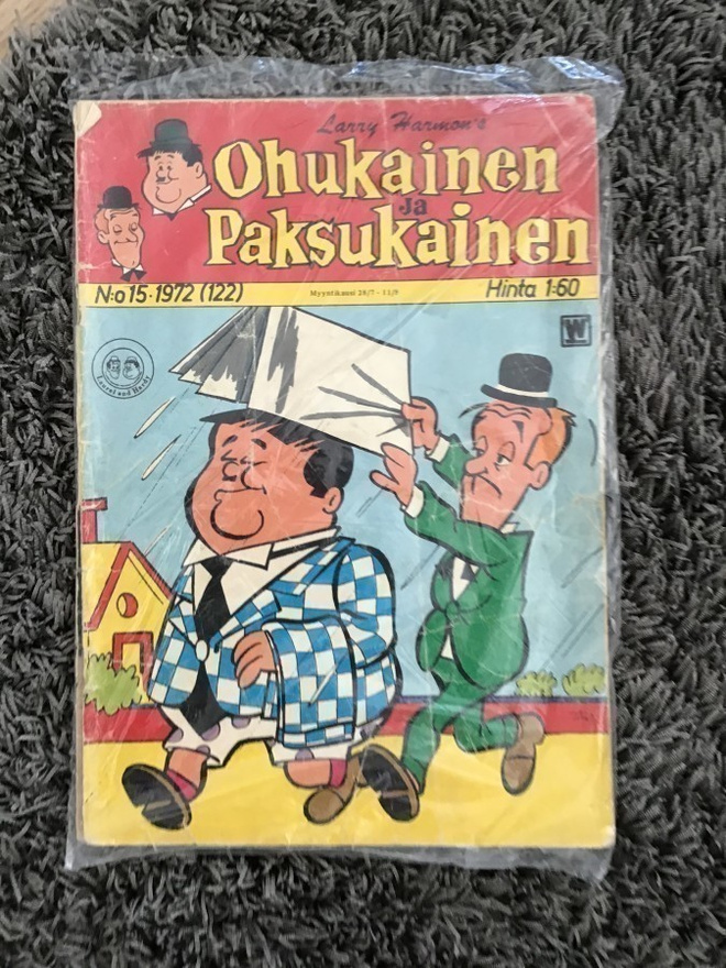 Ohukainen ja Paksukainen keräilykappale 15/1972 muoveissa