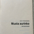 OUTI PAKKANEN: MUSTA AURINKO - pikkukuva 3