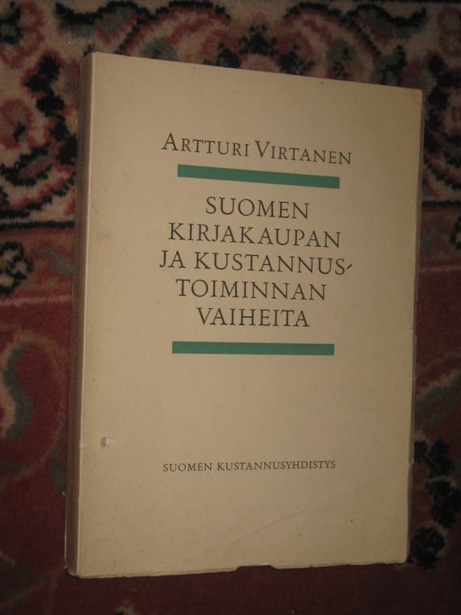 Suomen kirjakaupan ja kustannustoiminnan vaiheita