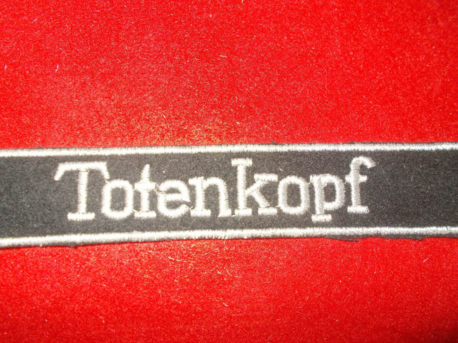 totenkopf natsi hihanauha ss