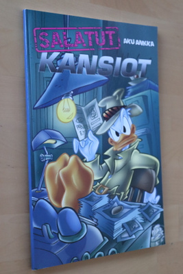 Aku Ankka Salatut kansiot ( 2011 )