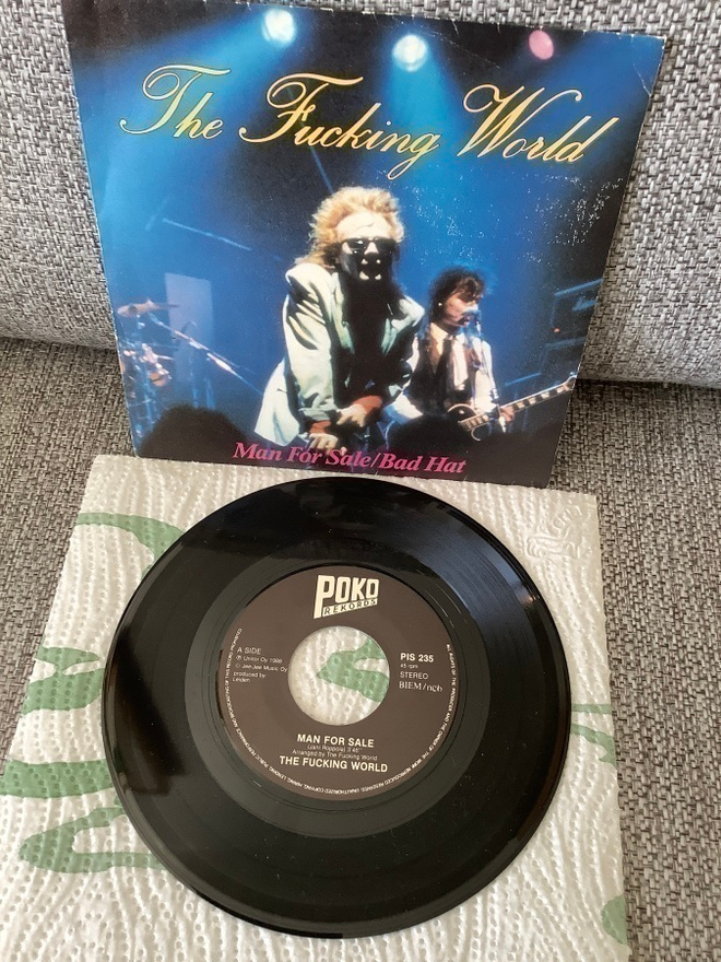 THE FUCKING WORLD:MAN FOR SALE / BAD HAT       7"