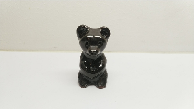 Karhu figuuri, Ähtäri