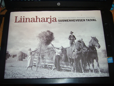 Liinaharja - Suomenhevosen taival ( 1 p. 2007 ) Sis. postik.