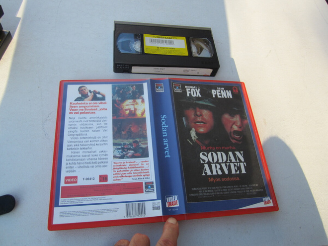 SODAN ARVET - SEAN PENN & MIHAEL J .FOX - VHS