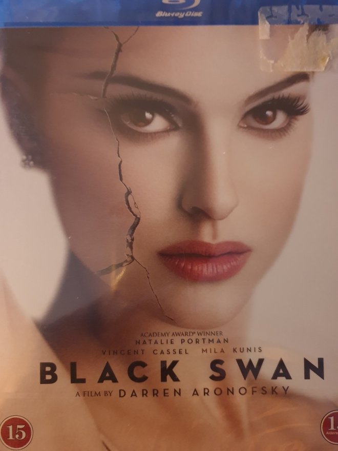 BLACK SWAN BLU-RAY UUSI!