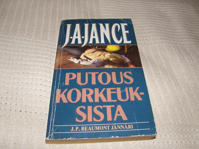 J. A. Jance Putous korkeuksista  -pok