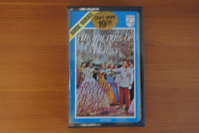 The Waltzes of Johann Strauss C-kasetti.