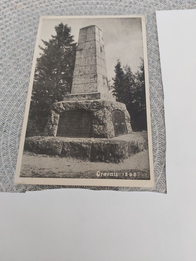 2 Oravainen 1808 muistopatsas
