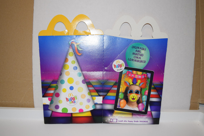 Mcdonald's happy meal laatikko TY