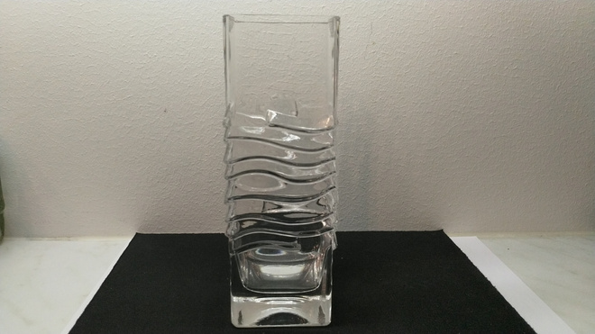 Jorma Vennola Vuoksi maljakko, Iittala
