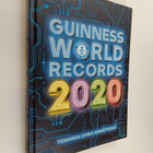 Craig Glenday : Guinness world records 2020 - Tuhansia uu... - pikkukuva 1