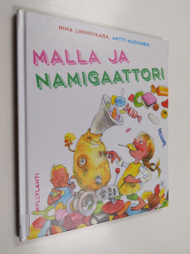 Nina Linnovaara : Malla ja namigaattori