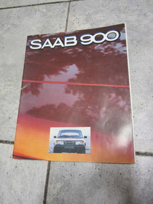 VANHA HIENO AUTOESITE 70 LUVULTA  SAAB 900 sivuja 36