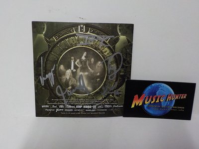 NIGHTWISH - DECADES BOOKLET  VIIDELLÄ NIMMARILLA