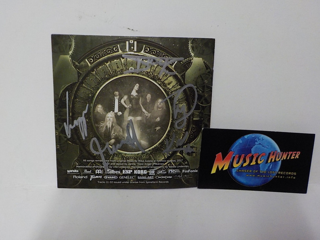 NIGHTWISH - DECADES BOOKLET  VIIDELLÄ NIMMARILLA