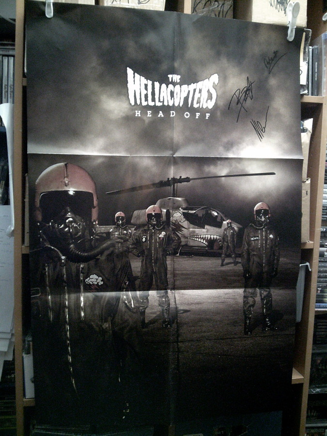 HELLACOPTERS HEAD OFF POSTERI KOLMELLA NIMMARILLA
