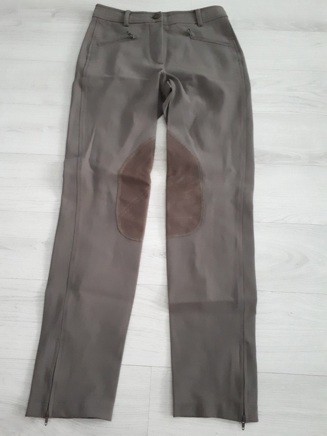RIANI, ratsastushousut koko 34, ovh. Yli 200 €
