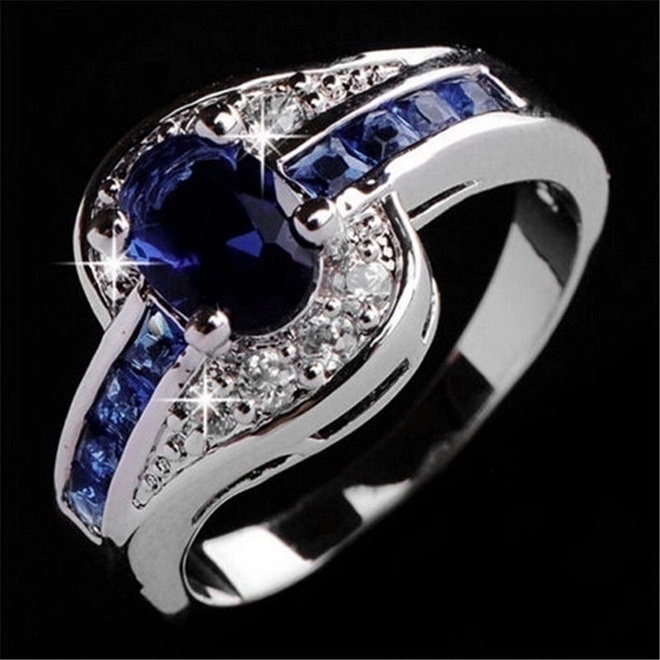 10 .. 14k White Gold Blue Sapphire Crystal .. Sormus