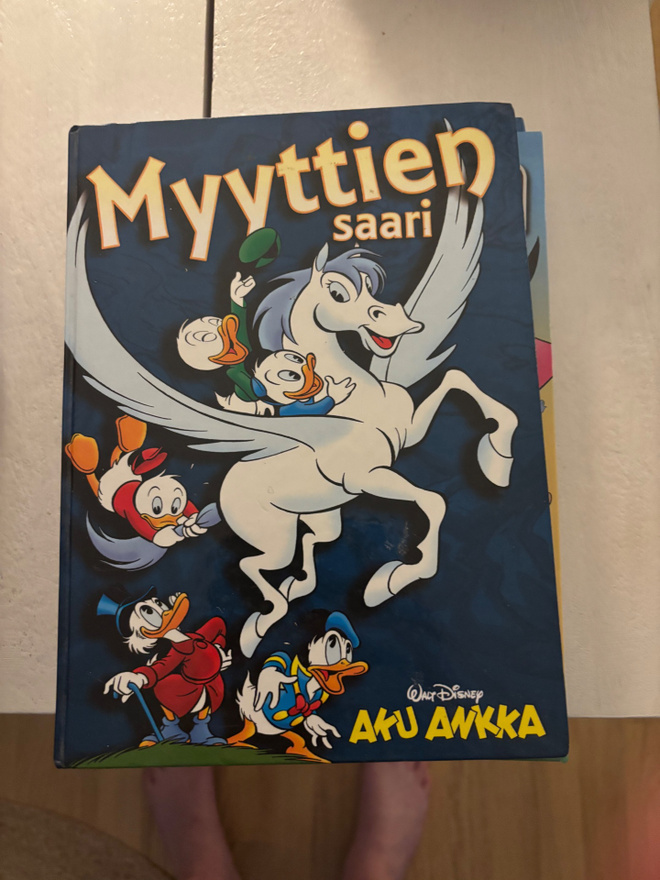 Aku Ankka - Myyttien Saari