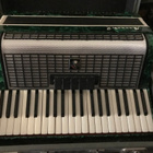 Pianohaitari ja laukku - pikkukuva 2