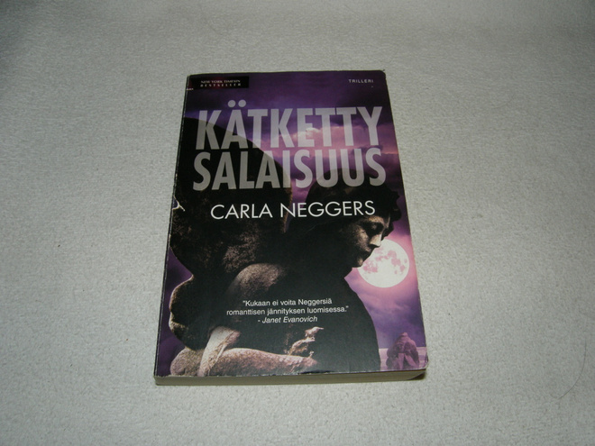 Carla Neggers Kätketty salaisuus  -nid