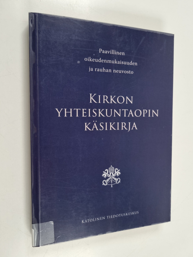 Kirkon yhteiskuntaopin käsikirja