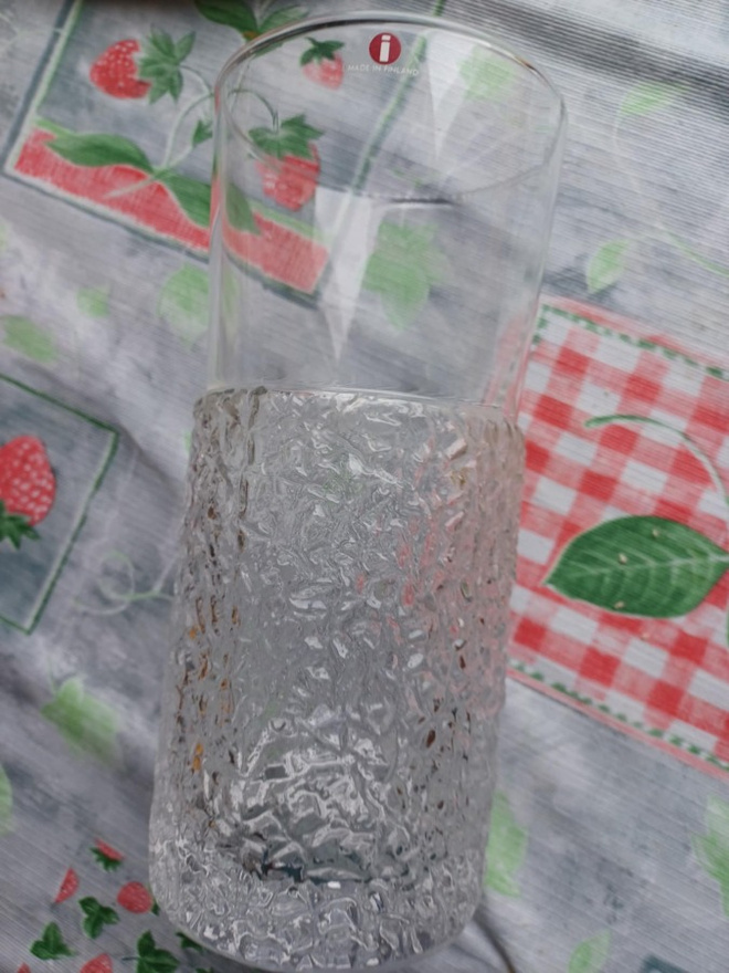 IITTALA MALJAKKO  ( kolmio logo) korkeus 20cm