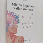 Yung Pueblo : Mielen hiljainen vallankumous : kohti kevey... - pikkukuva 1