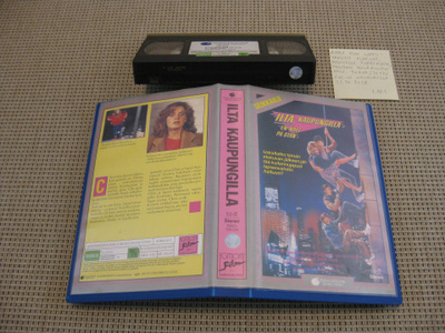 Ilta Kaupungilla-VHS Egmont, Adventures in Babysitting, 1987