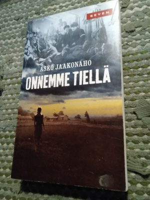 Asko Jaakonaho: Onnemme tiellä -pokkari-
