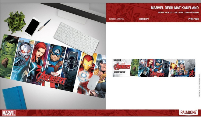 AVENGERS DESK MAT	(36 820)	800mm x 300mm
