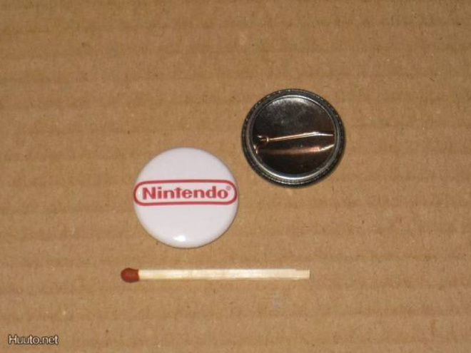 Nintendo logo rintanappi 1" C1