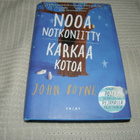 John Boyne Nooa Notkoniitty karkaa kotoa  -sid - pikkukuva 1