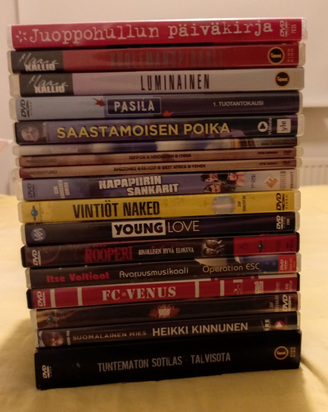 Pakettu kotimaisia dvd elokuvia